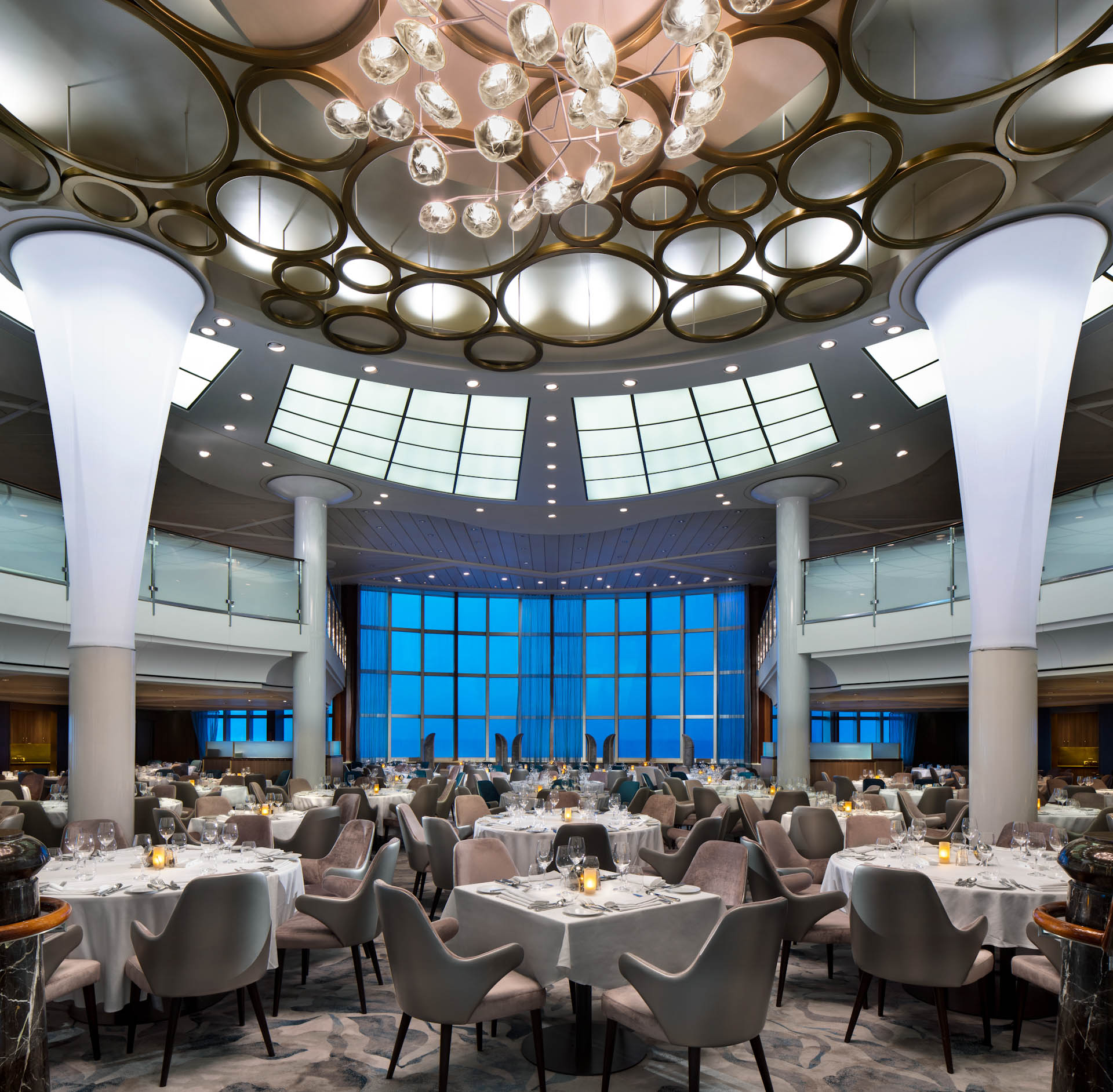 images/Ship photos/Millennium 千禧號/8a_CEL_ML_Metropolitan_Restaurant_1_edited.jpg